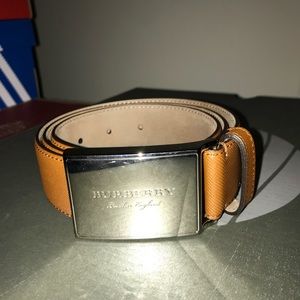 Burberry belt